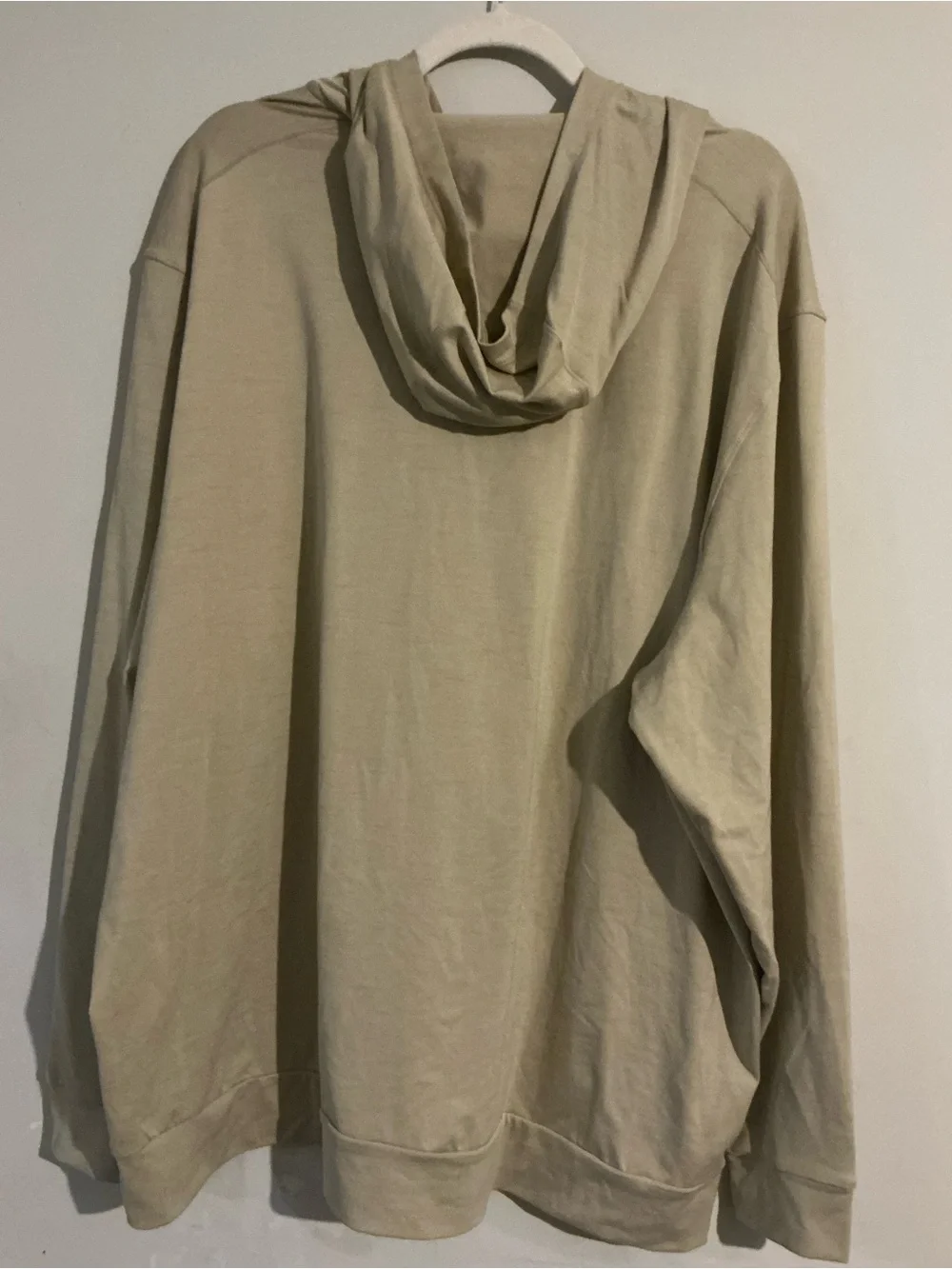 Nike Men’s Light Beige Hooded Sweatshirt